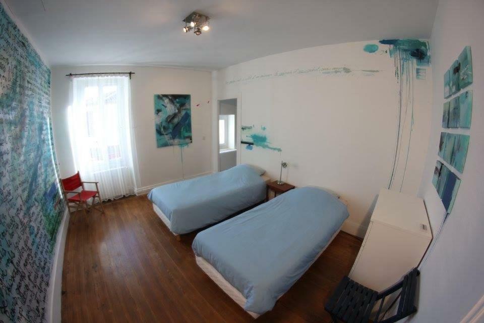 L'Auberge Meilhannaise Bagian luar foto