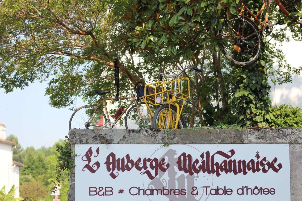 L'Auberge Meilhannaise Bagian luar foto